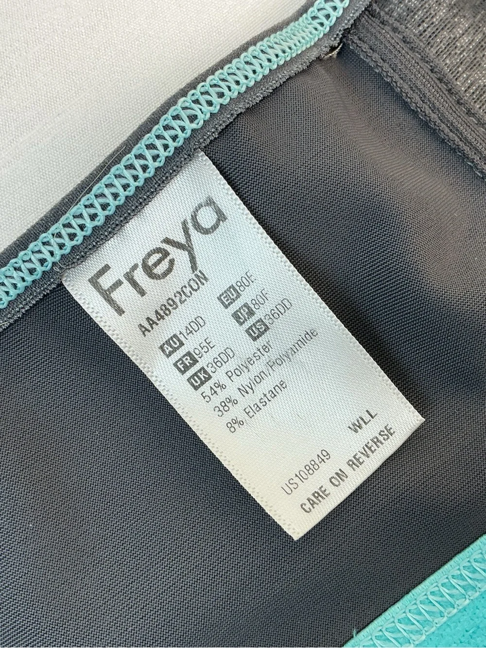 Freya Active Epic Underwire Molded Cup Charcoal Sports Bra 36DD